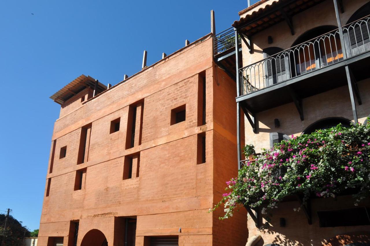 Hotel Le Djoloff داكاغْ المظهر الخارجي الصورة