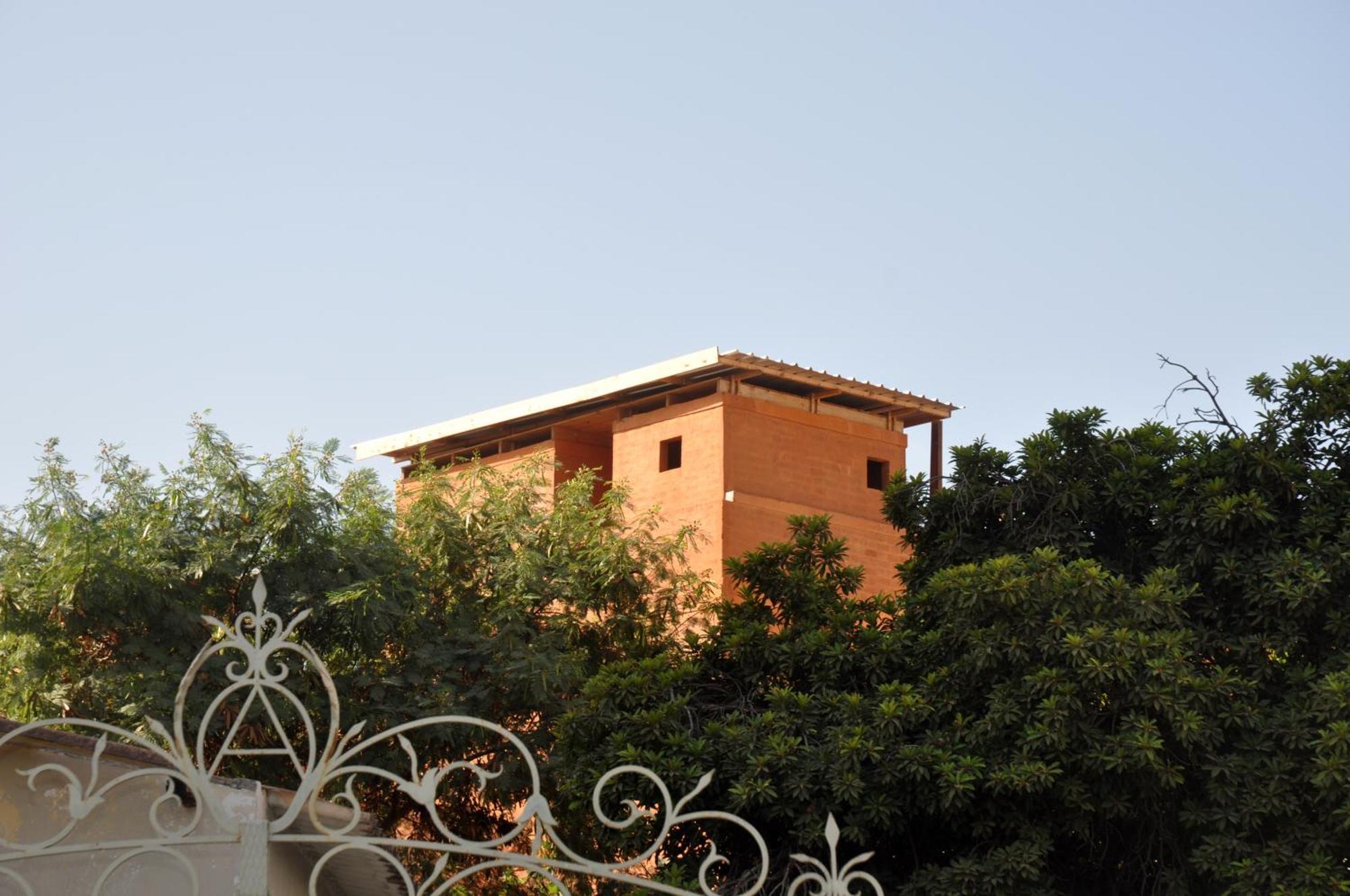 Hotel Le Djoloff داكاغْ المظهر الخارجي الصورة
