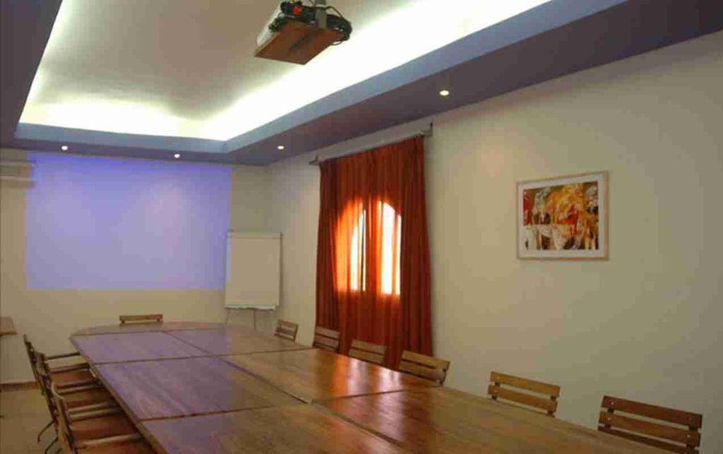 Hotel Le Djoloff داكاغْ المظهر الخارجي الصورة