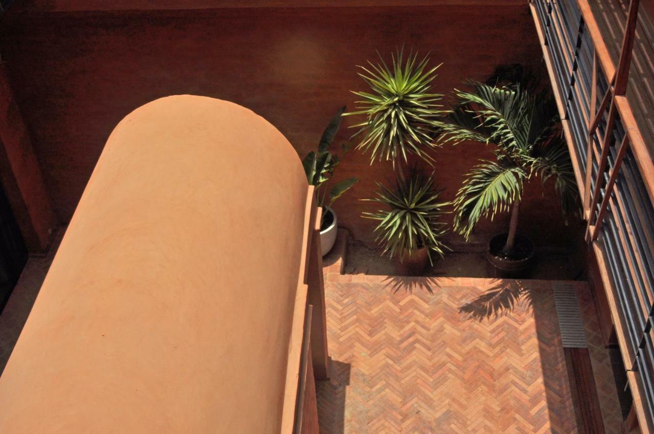 Hotel Le Djoloff داكاغْ المظهر الخارجي الصورة